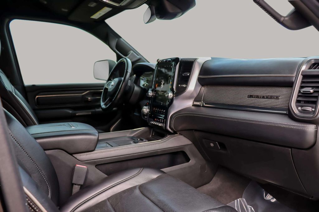 2020 RAM 1500 CREW CAB PICKUP V8, HEMI, ETORQUE, 5.7 LITER LIMITED PICKUP 4D 5 1/2 FT