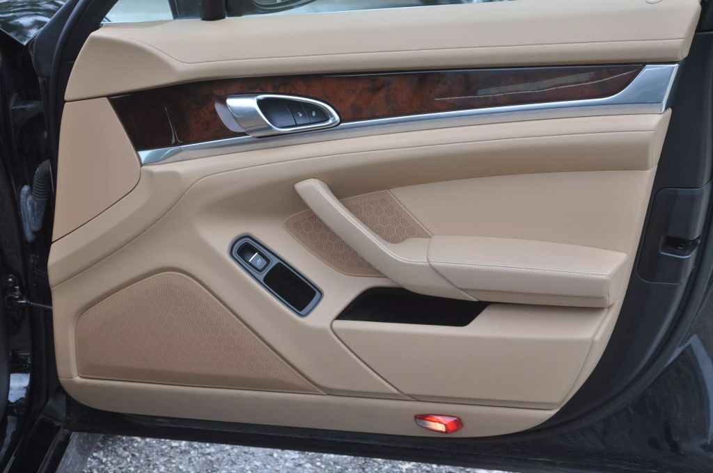 2013 PORSCHE PANAMERA SEDAN V8, 4.8 LITER S SEDAN 4D