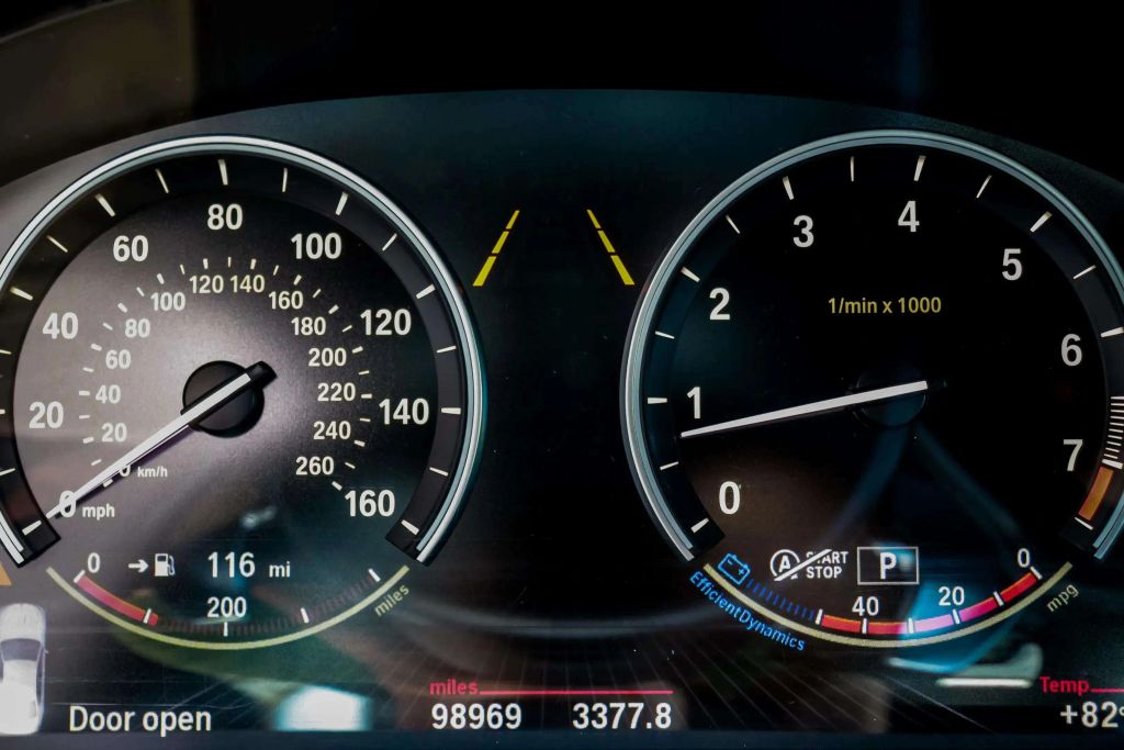 2016 BMW 5 SERIES SEDAN V8, TWIN TURBO, 4.4 LITER 550I SEDAN 4D