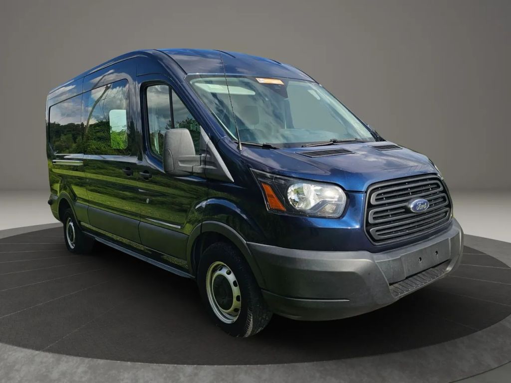 2019 Ford Transit 250 Van - Image 3 2019 Ford Transit 250 Van - Image 3