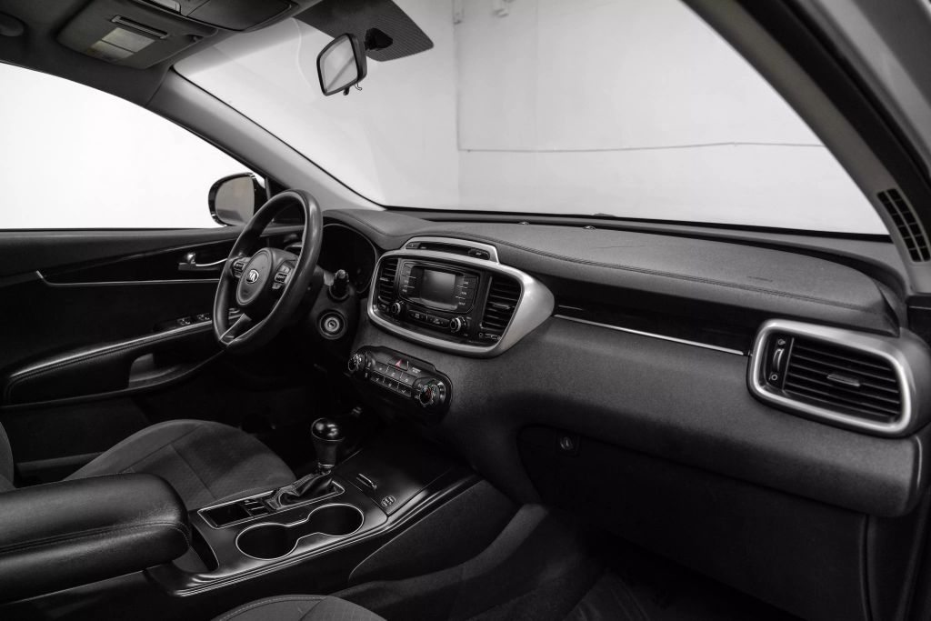 2018 KIA SORENTO SUV 4-CYL, GDI, 2.4 LITER L SPORT UTILITY 4D