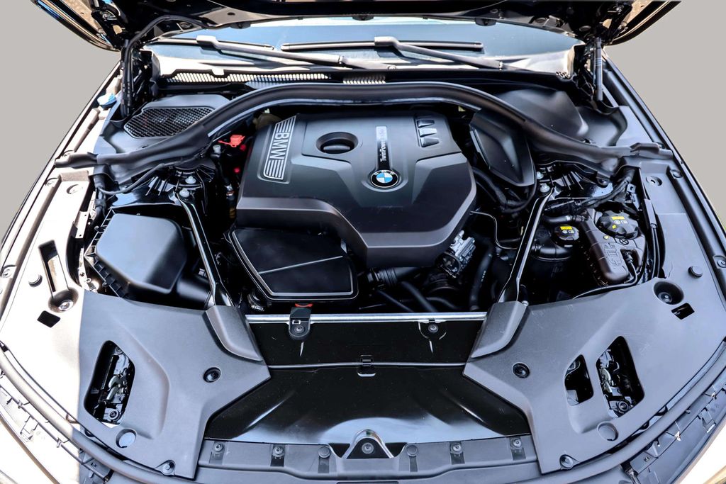 2018 BMW 5 SERIES SEDAN 4-CYL, TWIN TURBO, 2.0 LITER 530I SEDAN 4D