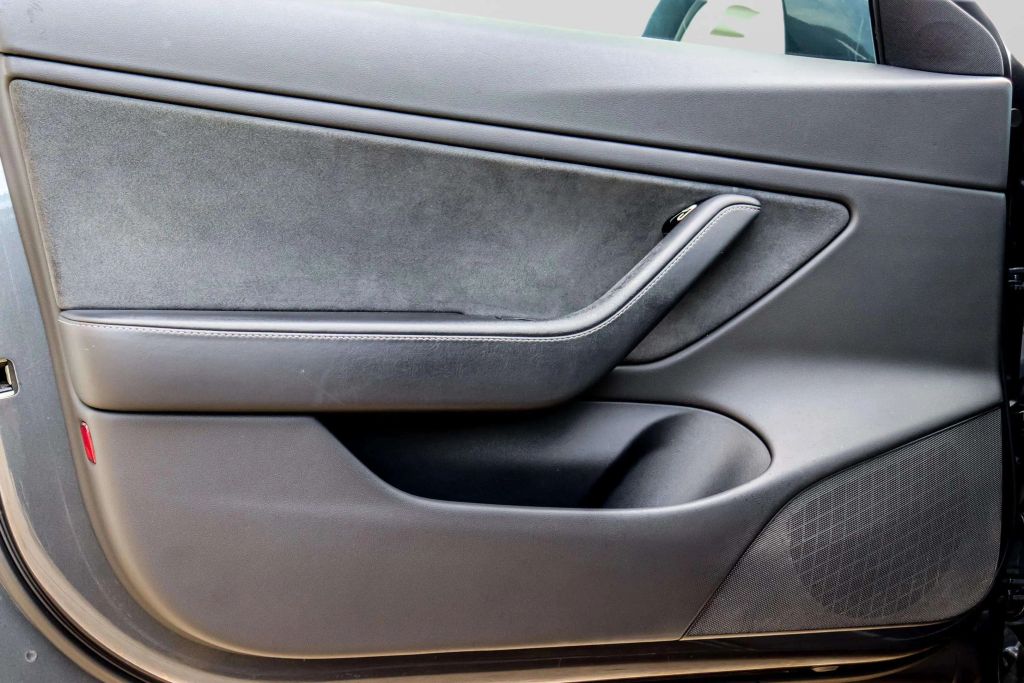 2018 TESLA MODEL 3 SEDAN AC ELECTRIC MOTOR LONG RANGE SEDAN 4D