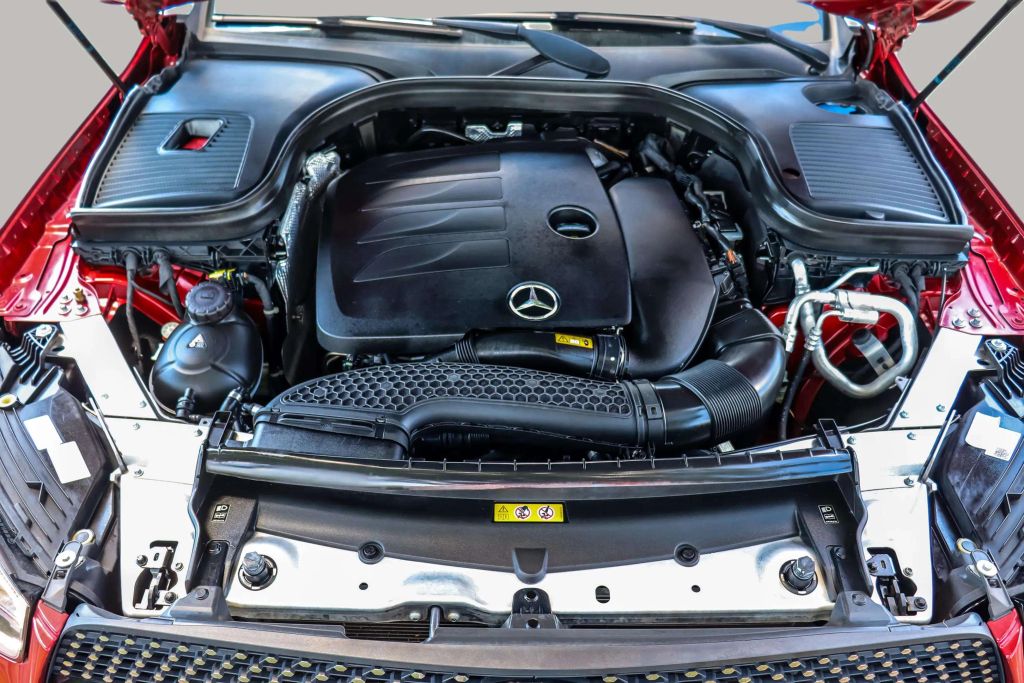 2020 MERCEDES-BENZ GLC COUPE SUV 4-CYL, TURBO, 2.0 LITER GLC 300 4MATIC SPORT UTILITY 4D