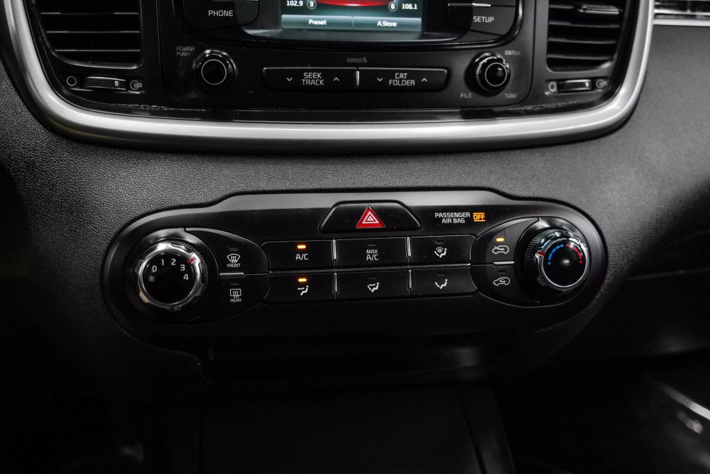 2018 KIA SORENTO SUV 4-CYL, GDI, 2.4 LITER L SPORT UTILITY 4D
