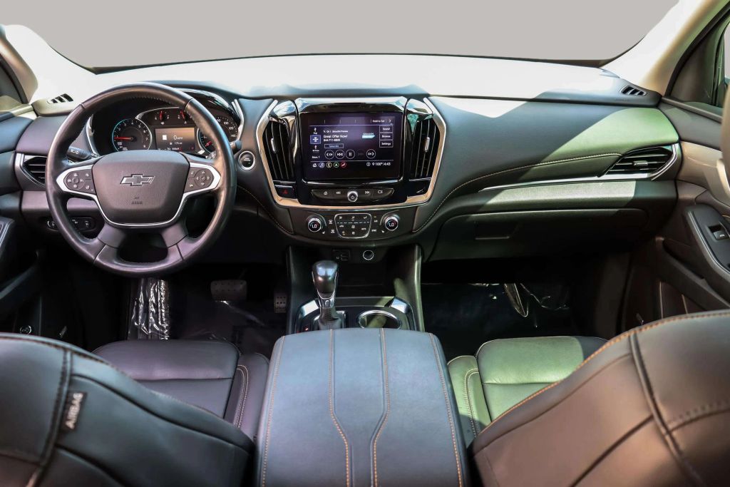 2021 CHEVROLET TRAVERSE SUV V6, 3.6 LITER RS SPORT UTILITY 4D