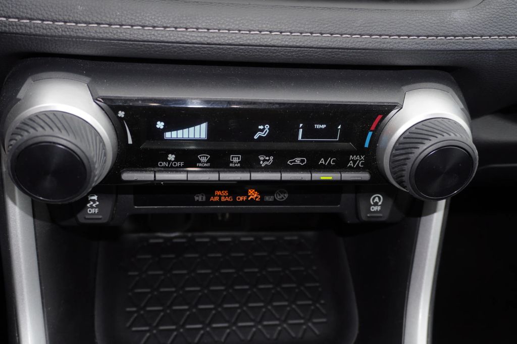 2024 TOYOTA RAV4 SUV 4-CYL, DYNAMIC-FORCE, 2.5 LITER LE SPORT UTILITY 4D
