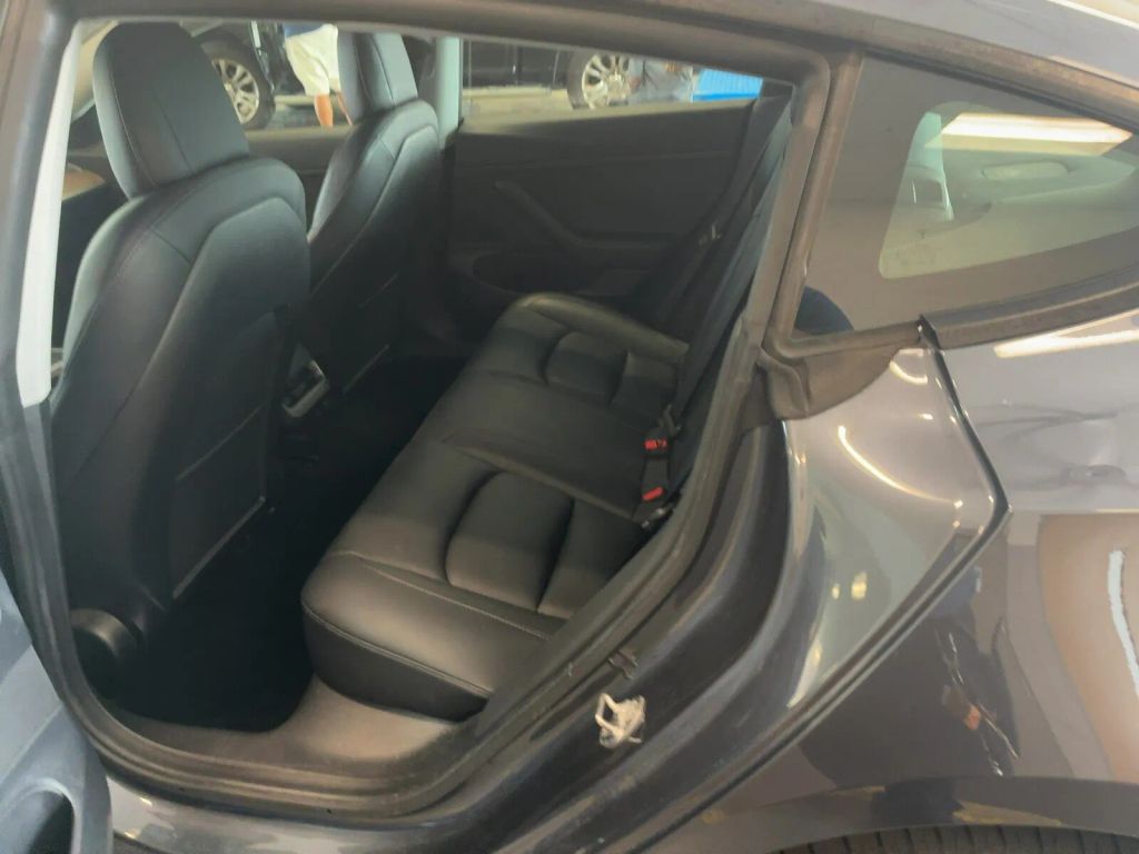 2021 TESLA MODEL 3 SEDAN AC ELECTRIC MOTOR STANDARD RANGE PLUS SEDAN 4D