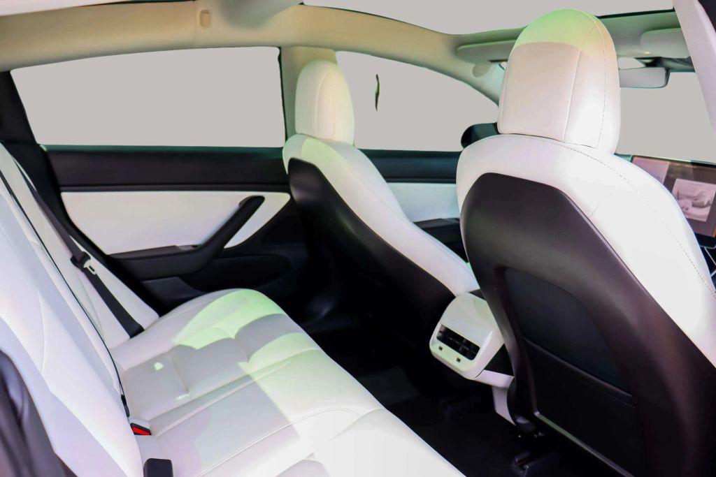 2020 TESLA MODEL 3 SEDAN AC ELECTRIC MOTOR STANDARD RANGE PLUS SEDAN 4D