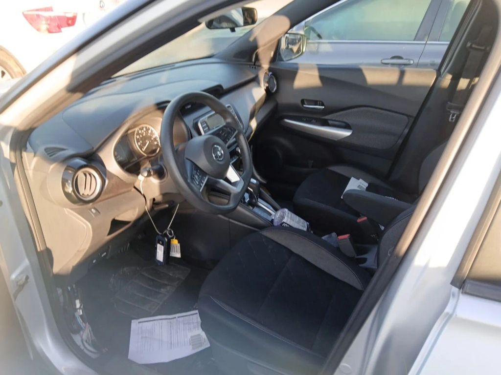 2018 NISSAN KICKS SUV 4-CYL, 1.6 LITER SV SPORT UTILITY 4D