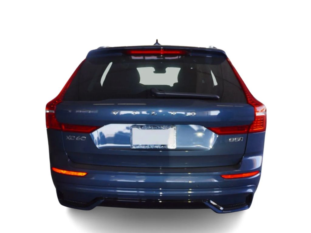 2024 VOLVO XC60 SUV 4-CYL, TURBO, 2.0 LITER B5 CORE DARK THEME SPORT UTILITY 4D