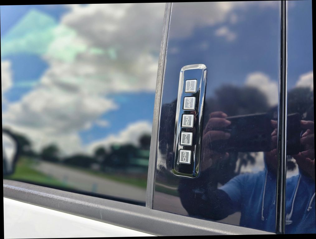 2019 Ford F150 Supercrew Cab - Image 12 2019 Ford F150 Supercrew Cab - Image 12