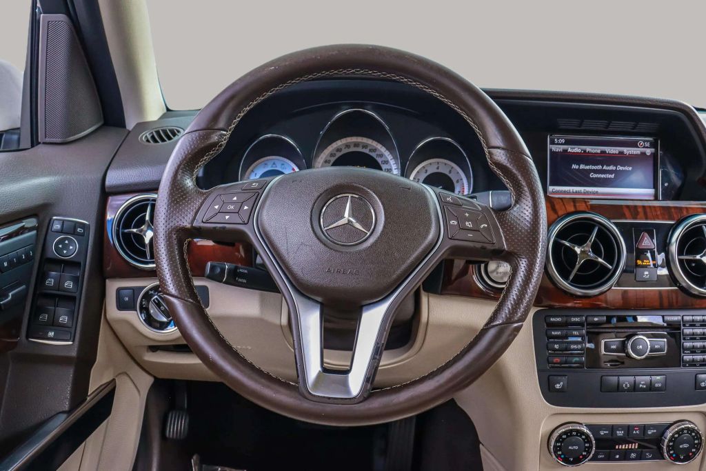 2013 MERCEDES-BENZ GLK-CLASS SUV V6, 3.5 LITER GLK 350 SPORT UTILITY 4D