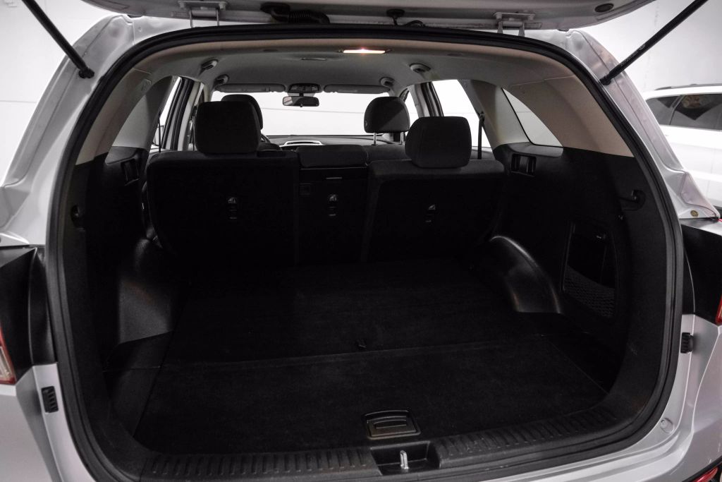 2018 KIA SORENTO SUV 4-CYL, GDI, 2.4 LITER L SPORT UTILITY 4D