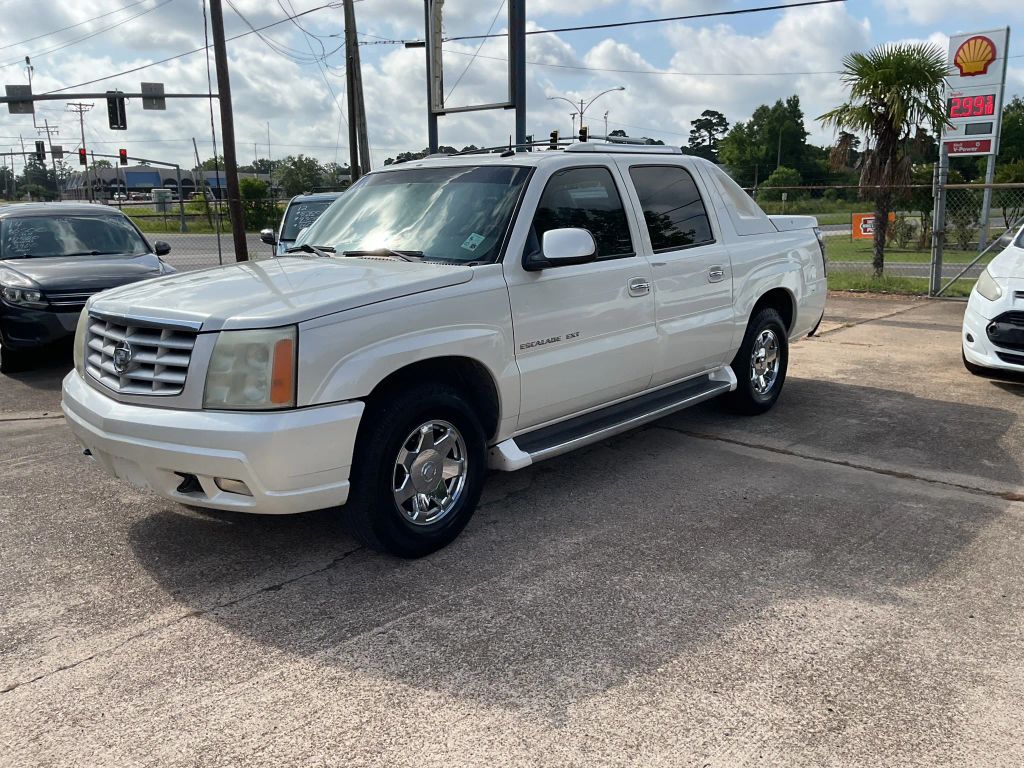 2003 Cadillac Escalade EXT Base