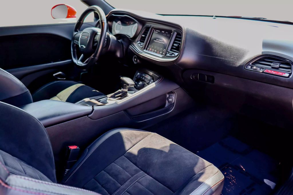 2020 DODGE CHALLENGER COUPE V6, 3.6 LITER GT 50TH ANNIVERSARY COUPE 2D