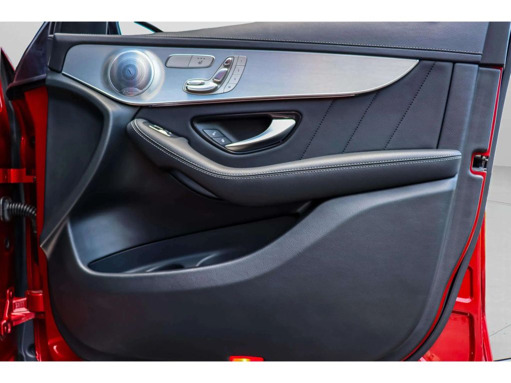 2020 MERCEDES-BENZ GLC COUPE SUV 4-CYL, TURBO, 2.0 LITER GLC 300 4MATIC SPORT UTILITY 4D