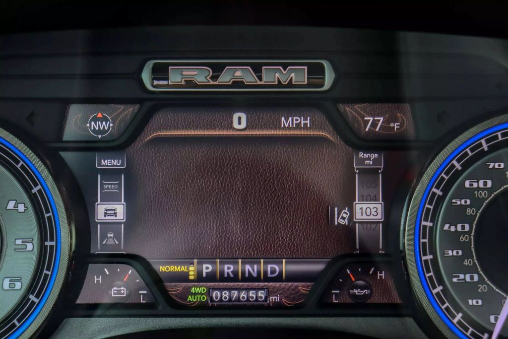 2020 RAM 1500 CREW CAB PICKUP V8, HEMI, ETORQUE, 5.7 LITER LIMITED PICKUP 4D 5 1/2 FT