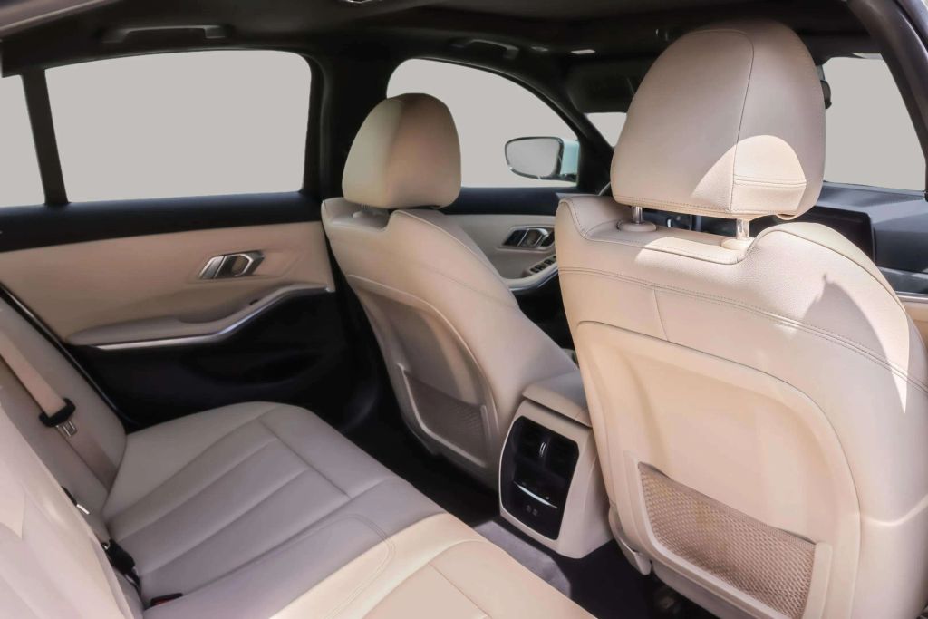 2021 BMW 3 SERIES SEDAN 4-CYL, TURBO, 2.0 LITER 330I XDRIVE SEDAN 4D
