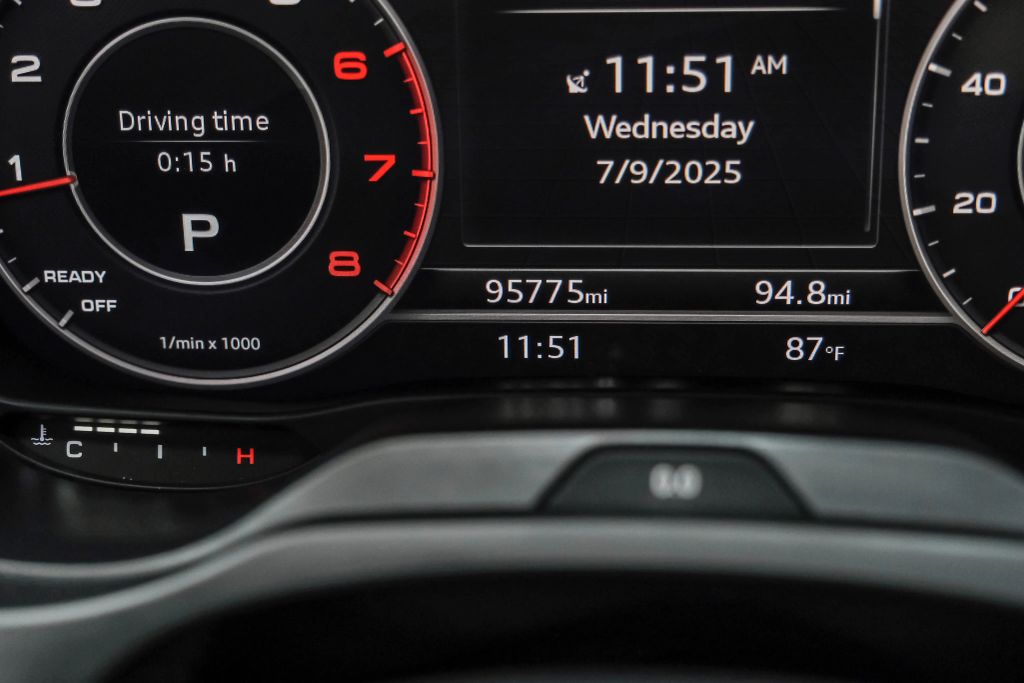 2018 AUDI A3 SEDAN 4-CYL, TURBO, 2.0 LITER PREMIUM SEDAN 4D