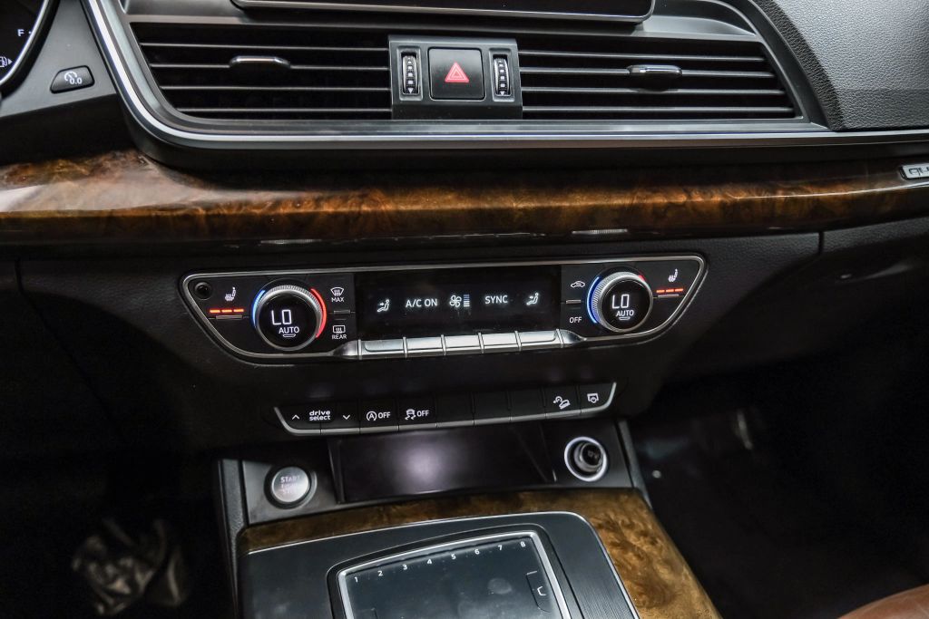2018 AUDI Q5 SUV 4-CYL, TURBO, 2.0 LITER PREMIUM SPORT UTILITY 4D