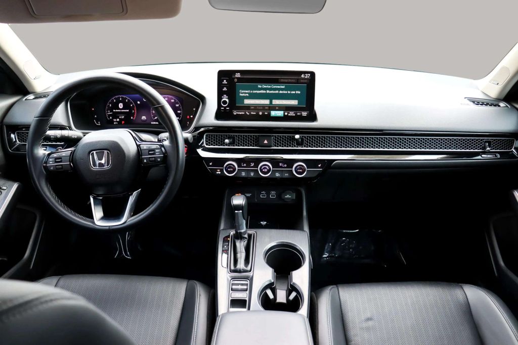 2022 HONDA CIVIC SEDAN 4-CYL, I-VTEC, TURBO, 1.5 LITER TOURING SEDAN 4D