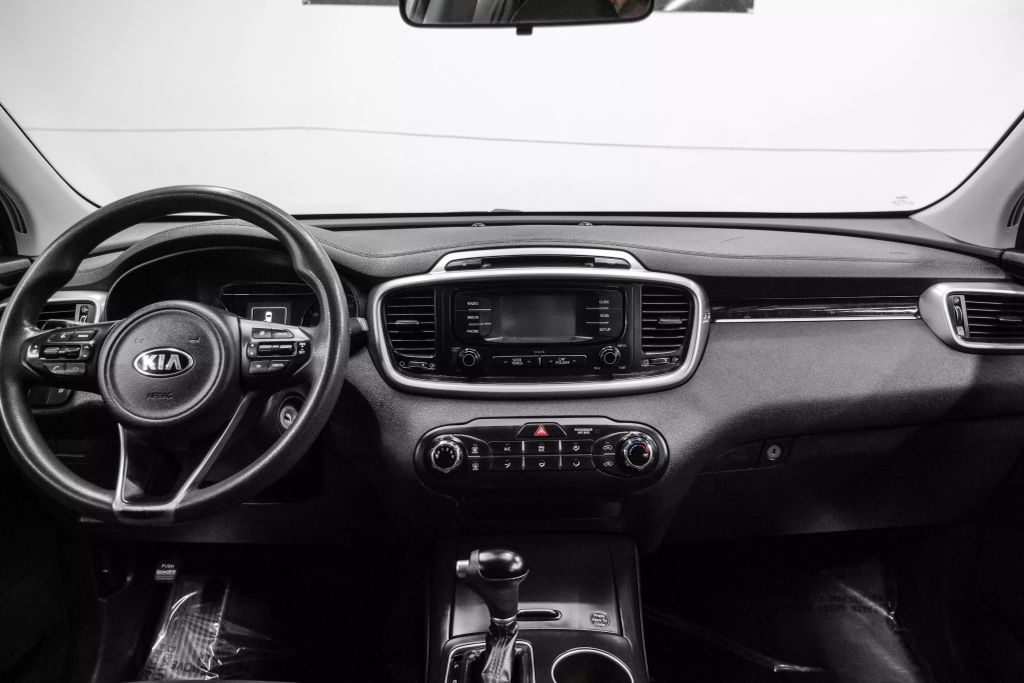 2018 KIA SORENTO SUV 4-CYL, GDI, 2.4 LITER L SPORT UTILITY 4D