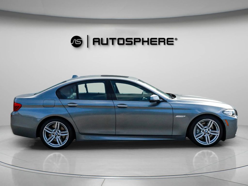 2016 BMW 5 SERIES SEDAN V8, TWIN TURBO, 4.4 LITER 550I SEDAN 4D