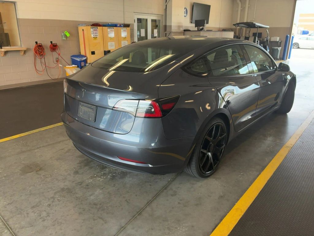 2021 TESLA MODEL 3 SEDAN AC ELECTRIC MOTOR STANDARD RANGE PLUS SEDAN 4D