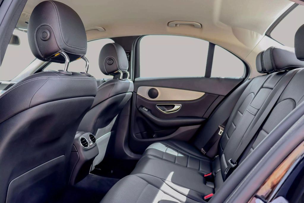 2016 MERCEDES-BENZ C-CLASS SEDAN 4-CYL, TURBO, 2.0 LITER C 300 4MATIC SEDAN 4D