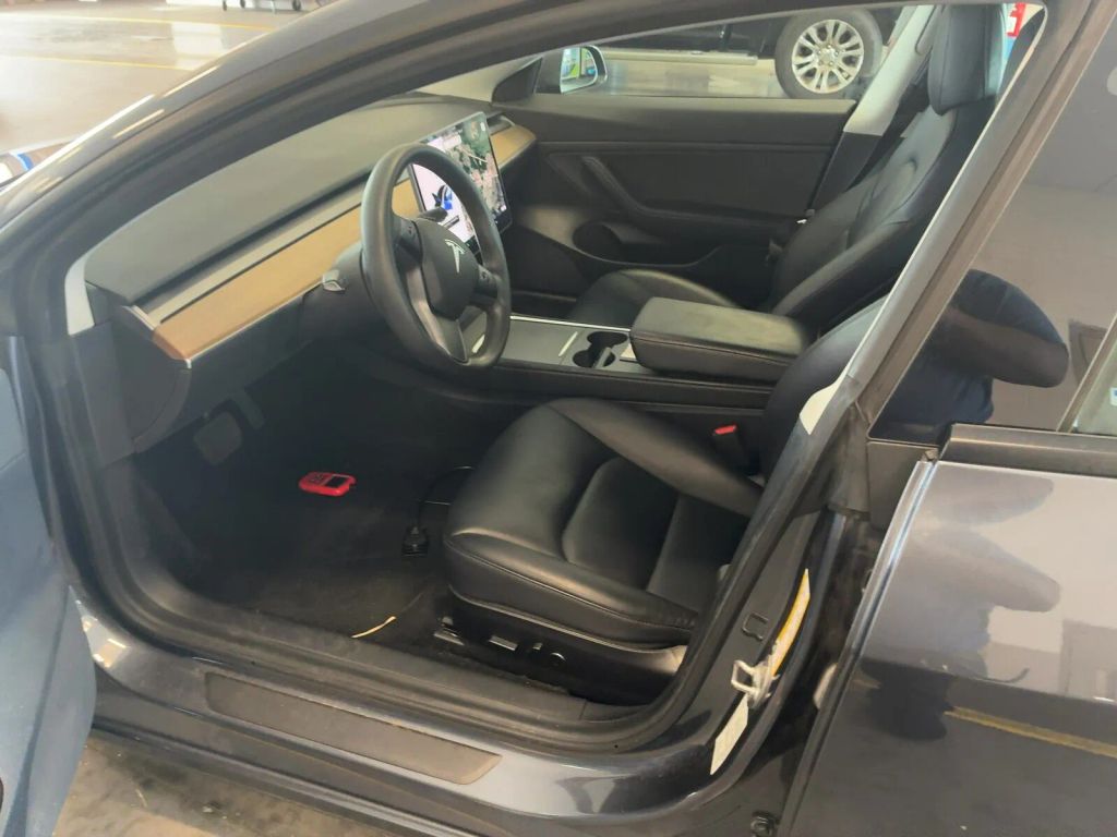 2021 TESLA MODEL 3 SEDAN AC ELECTRIC MOTOR STANDARD RANGE PLUS SEDAN 4D