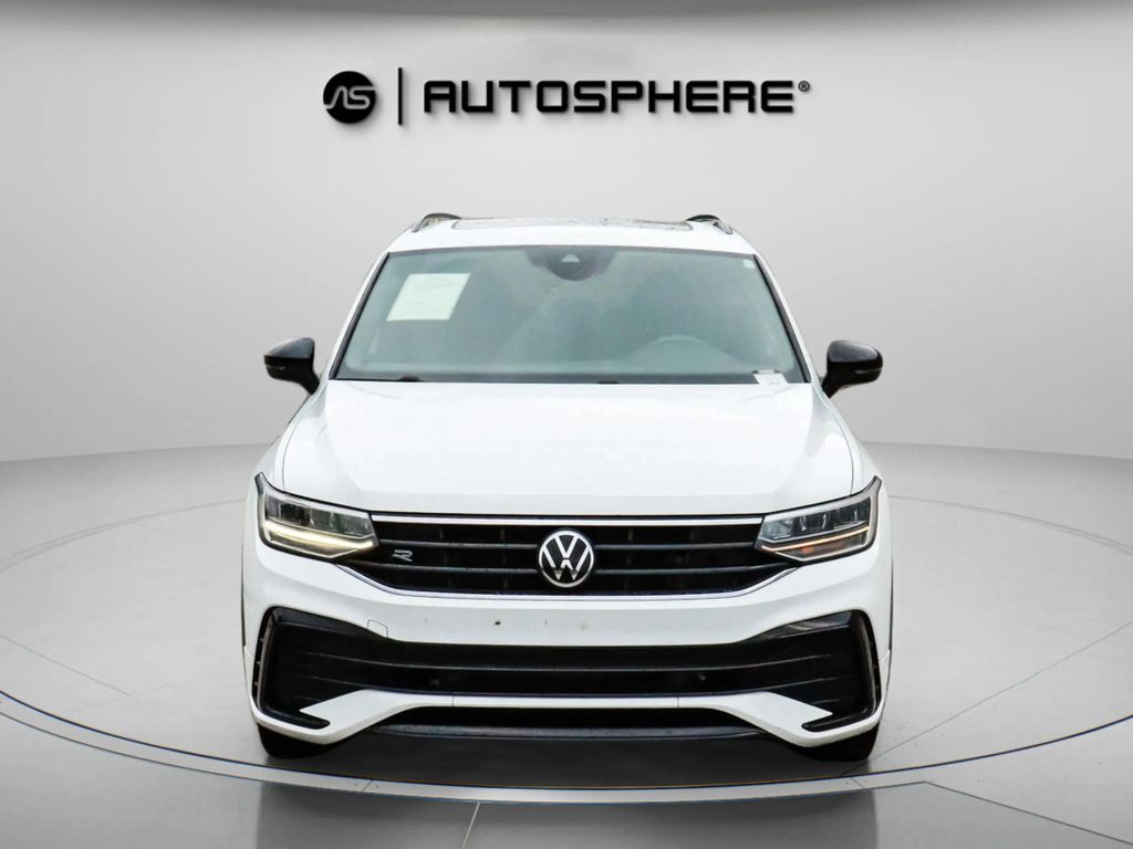 2022 VOLKSWAGEN TIGUAN SUV 4-CYL, TURBO, 2.0 LITER SE R-LINE BLACK SPORT UTILITY 4D