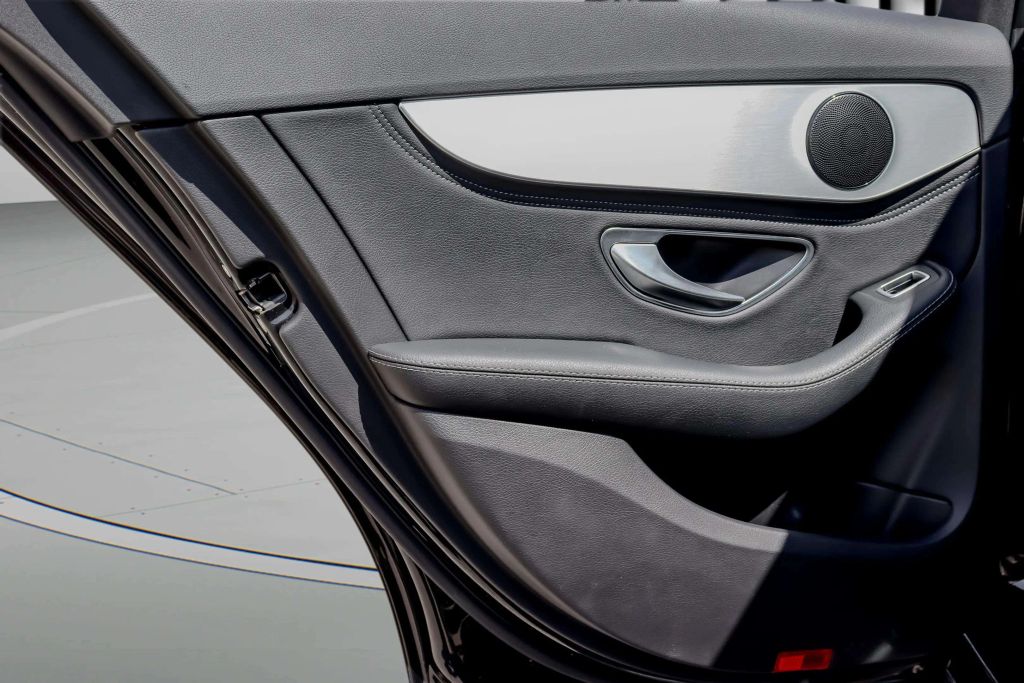 2016 MERCEDES-BENZ C-CLASS SEDAN 4-CYL, TURBO, 2.0 LITER C 300 4MATIC SEDAN 4D