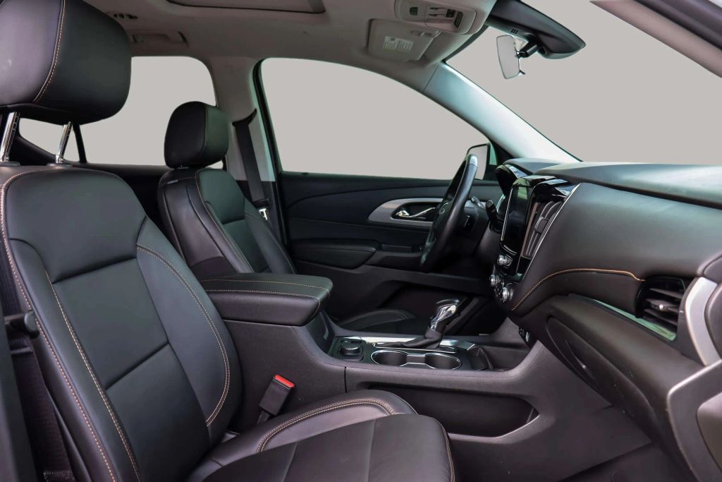 2021 CHEVROLET TRAVERSE SUV V6, 3.6 LITER RS SPORT UTILITY 4D