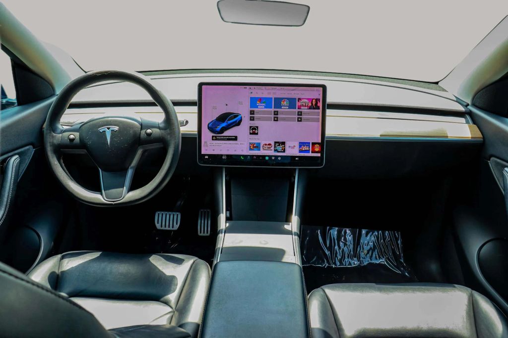 2020 TESLA MODEL Y SUV DUAL AC ELECTRIC MOTORS PERFORMANCE SPORT UTILITY 4D
