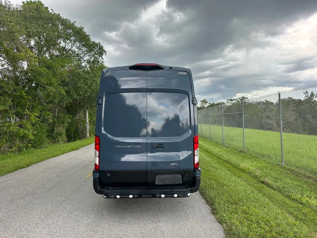 2020 Ford Transit 250 Cargo Van - Image 6