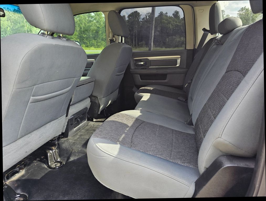 2014 Ram 4500 Crew Cab & Chassis - Image 24