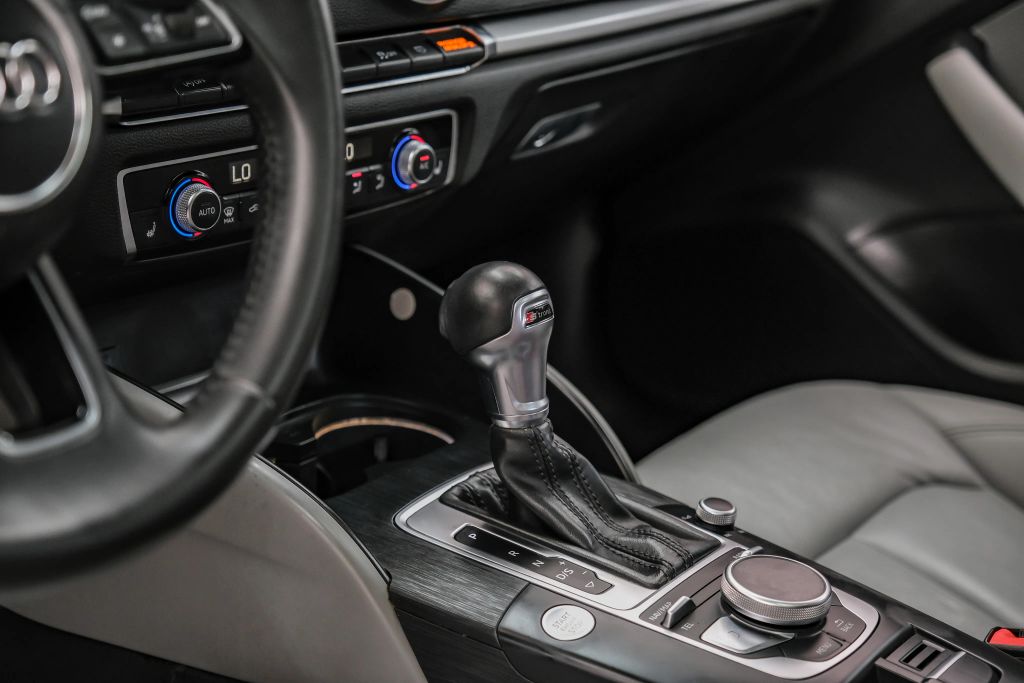 2018 AUDI A3 SEDAN 4-CYL, TURBO, 2.0 LITER PREMIUM SEDAN 4D