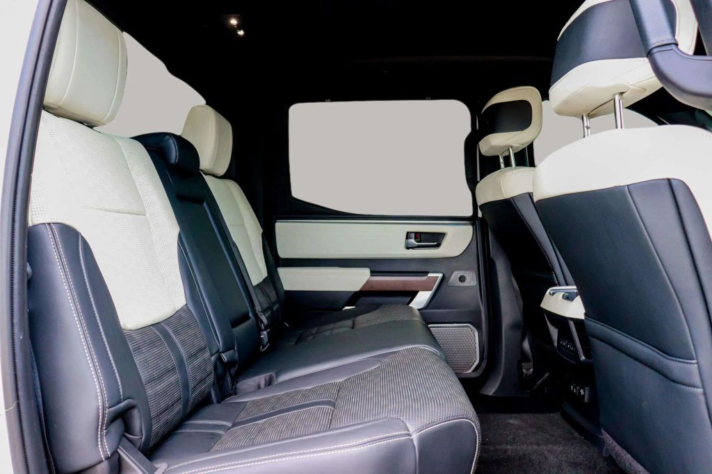 2022 TOYOTA TUNDRA HYBRID CREWMAX PICKUP V6, I-FORCE MAX, HYBRID, TWIN TURBO, 3.5 LITER CAPSTONE PICKUP 4D 5 1/2 FT