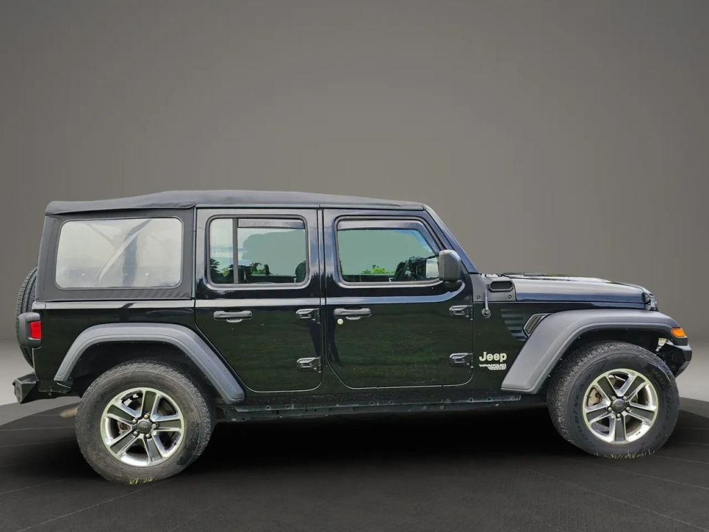 2020 Jeep Wrangler Unlimited - Image 4 2020 Jeep Wrangler Unlimited - Image 4