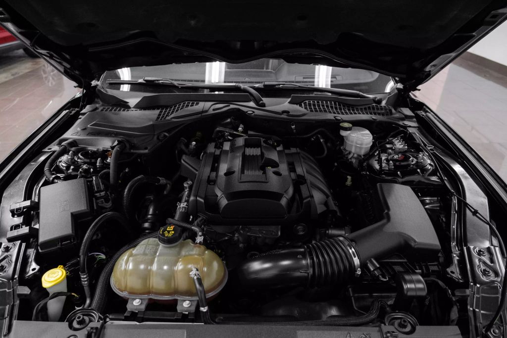 2019 FORD MUSTANG COUPE 4-CYL, TURBO, ECOBOOST, 2.3 LITER ECOBOOST PREMIUM COUPE 2D