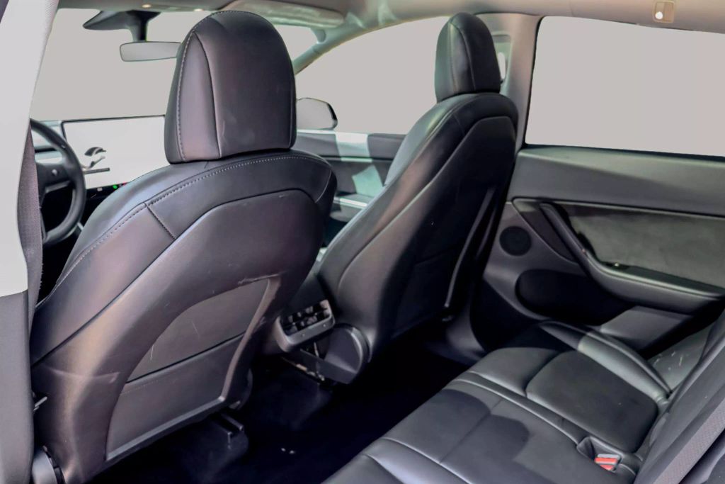 2021 TESLA MODEL Y SUV DUAL AC ELECTRIC MOTORS LONG RANGE SPORT UTILITY 4D