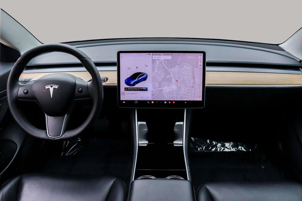 2020 TESLA MODEL 3 SEDAN AC ELECTRIC MOTOR STANDARD RANGE PLUS SEDAN 4D