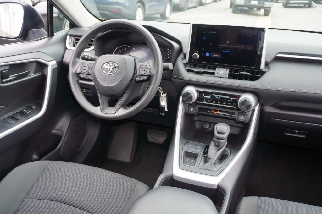 2024 TOYOTA RAV4 SUV 4-CYL, DYNAMIC-FORCE, 2.5 LITER LE SPORT UTILITY 4D