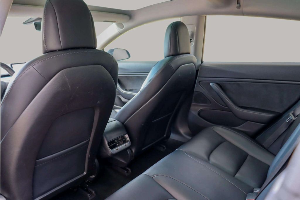 2018 TESLA MODEL 3 SEDAN AC ELECTRIC MOTOR LONG RANGE SEDAN 4D