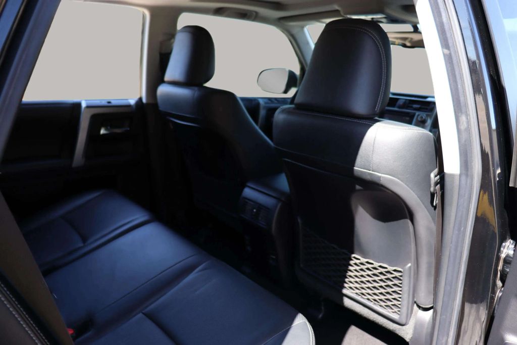 2019 TOYOTA 4RUNNER SUV V6, 4.0 LITER LIMITED SPORT UTILITY 4D