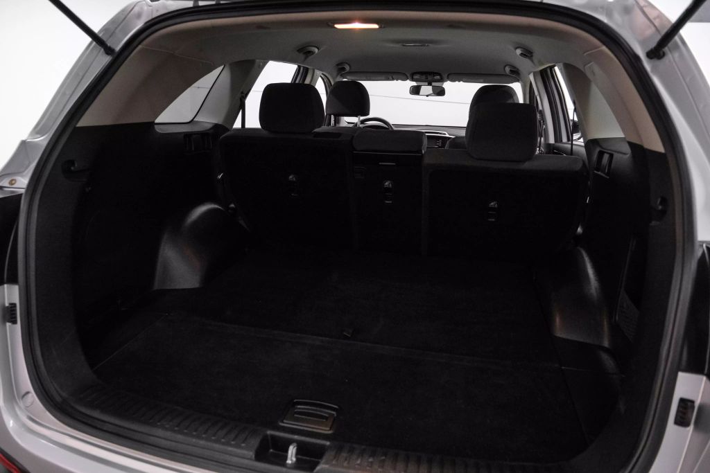 2018 KIA SORENTO SUV 4-CYL, GDI, 2.4 LITER L SPORT UTILITY 4D