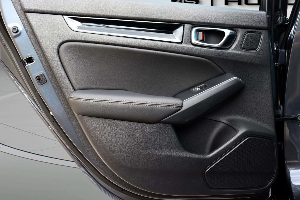 2022 HONDA CIVIC SEDAN 4-CYL, I-VTEC, TURBO, 1.5 LITER TOURING SEDAN 4D