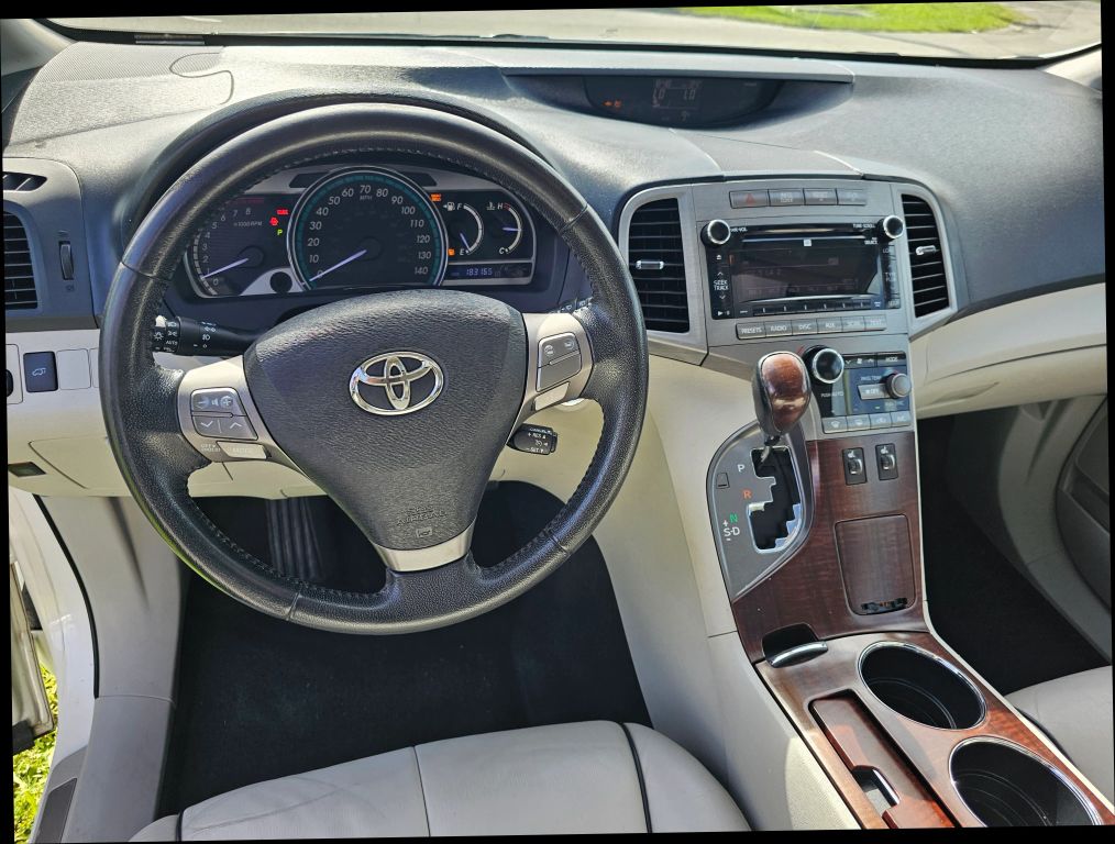 2011 Toyota Venza - Image 13 2011 Toyota Venza - Image 13