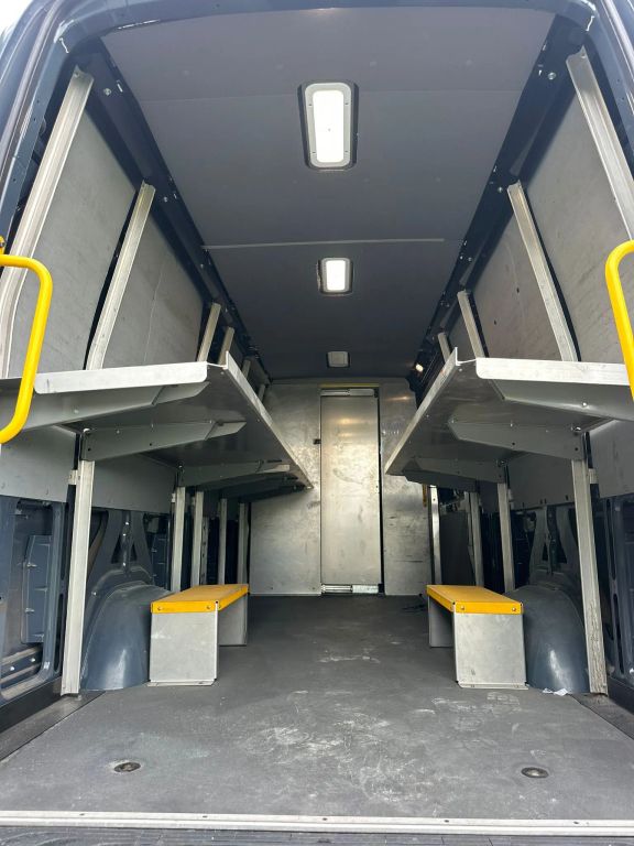 2019 Mercedes-benz Sprinter 2500 Cargo - Image 17 2019 Mercedes-benz Sprinter 2500 Cargo - Image 17